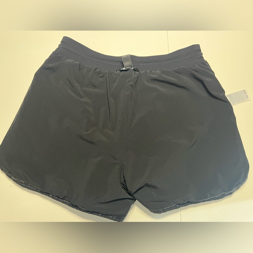 Athleta Apres Quilted Ski Short‎ in Black #467120 Zippered Pockets Size 6 - Picture 9 of 15